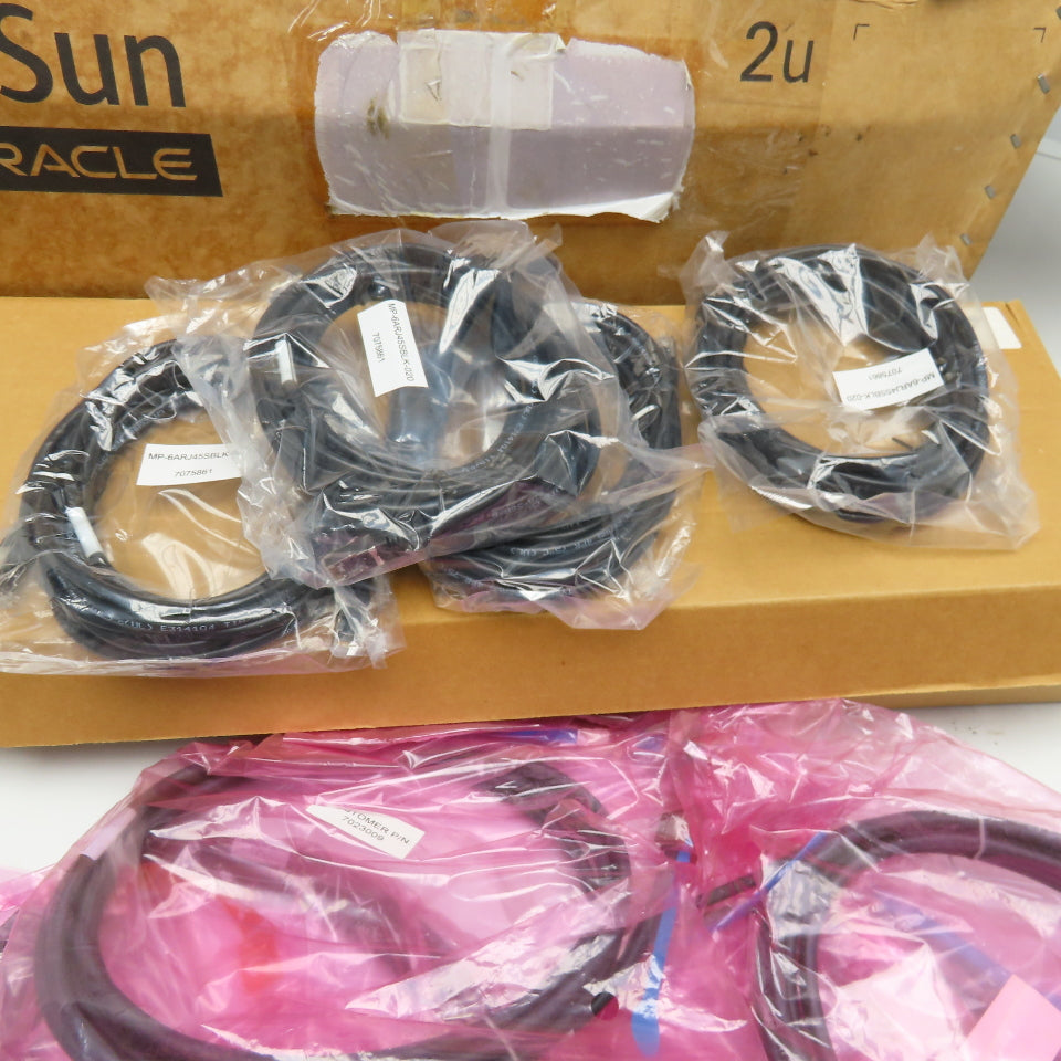 Oracle ZFS Storage ZS3-2 Data Storage Appliance 100-240V 50/60Hz CPU NIB