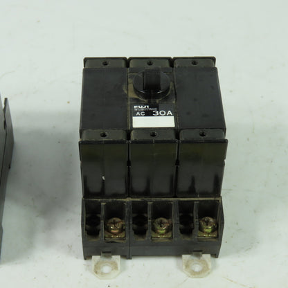 Fuji CP33E/30 3-Pole Circuit Protector 250V 30A 50/60HzLot Of 2