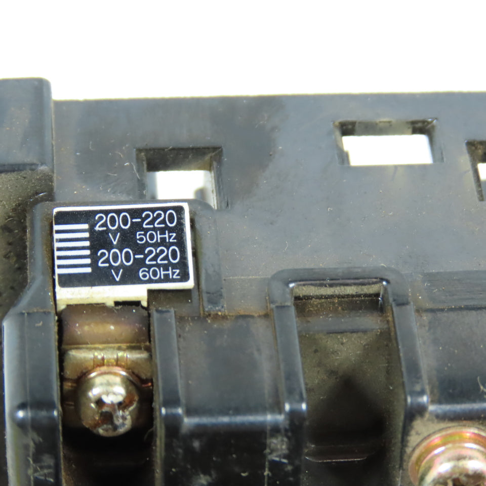 Fuji SC-2SN 26A Magnetic Contactor 220V Coil 22kW