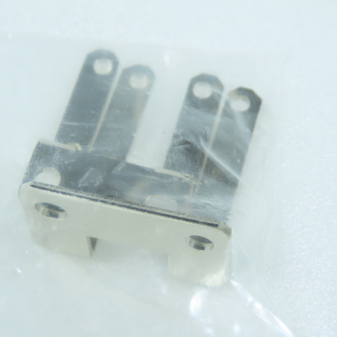 Myotoku Convum MPS-D4M5-G Vacuum Pressure Sensor W/ Brackets 10-30VDC NEW