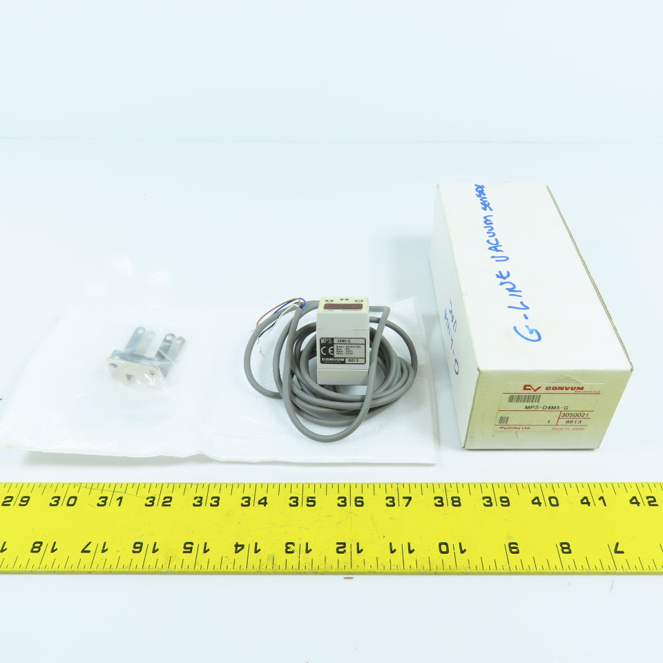 Myotoku Convum MPS-D4M5-G Vacuum Pressure Sensor W/ Brackets 10-30VDC NEW
