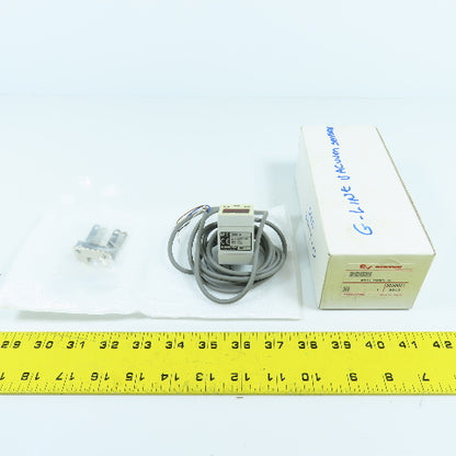 Myotoku Convum MPS-D4M5-G Vacuum Pressure Sensor W/ Brackets 10-30VDC NEW