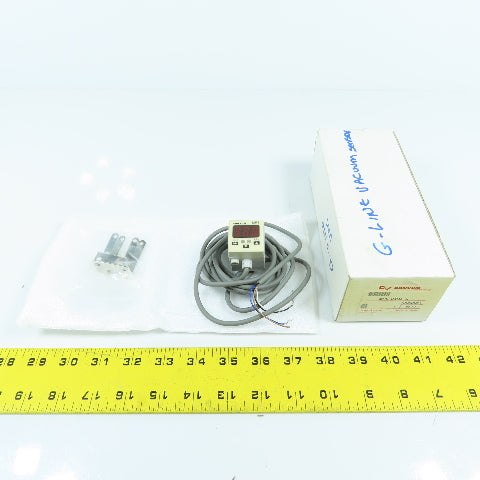 Myotoku Convum MPS-D4M5-G Vacuum Pressure Sensor W/ Brackets 10-30VDC NEW