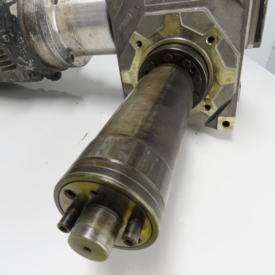 Siemens 1LA7130-4AA12-Z 3Ph 5.5KW Electric Motor 240/480V 1755RPM W/ Gear Box