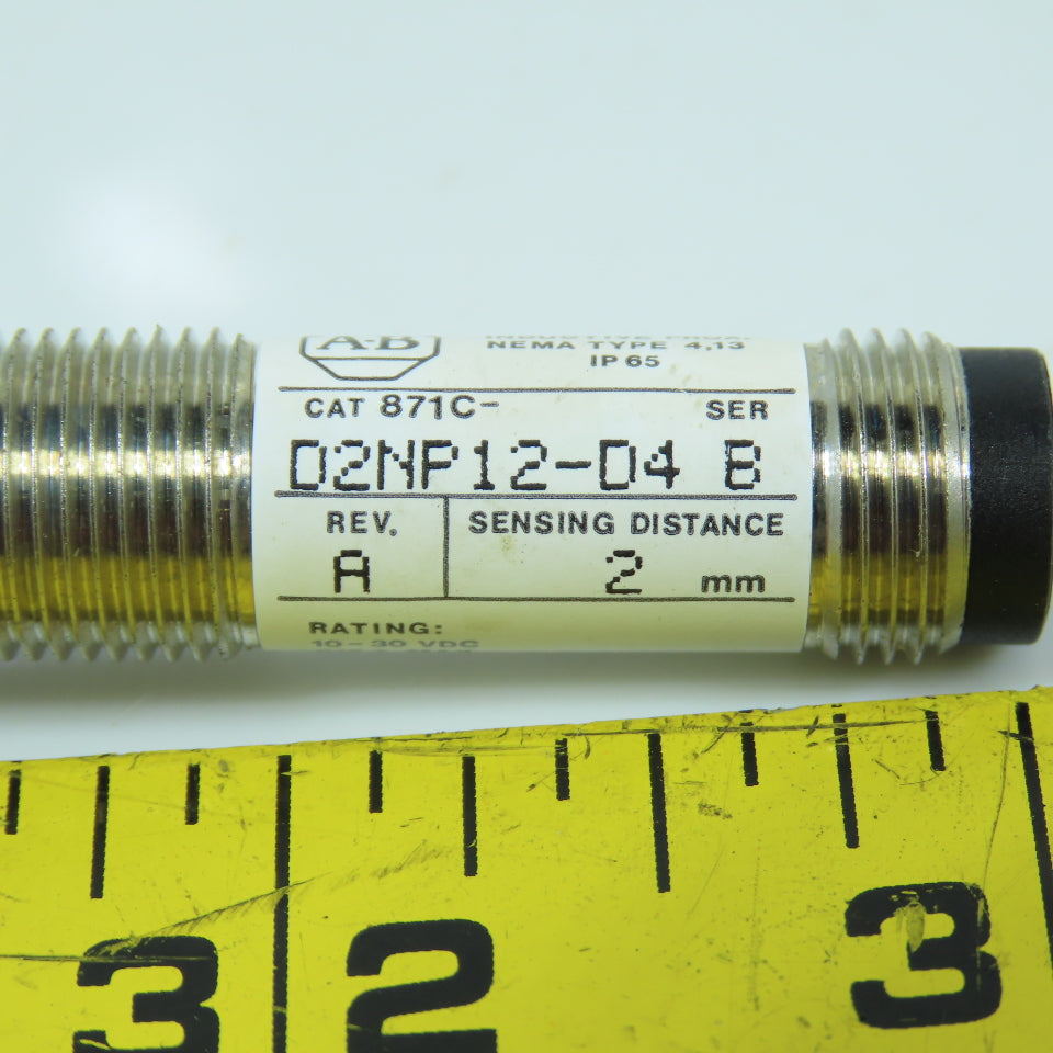 Allen Bradley D2NP12-D4 Ser B Threaded Barrel Proximity Sensor 2mm Range NEW