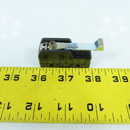 Unimax 2HBTX758-1 20A Limit Switch W/ Roller 125/250/480VAC NEW