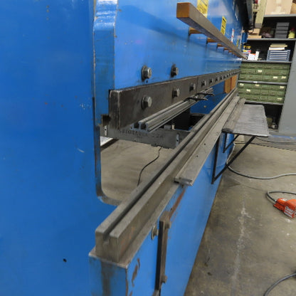 Hydrapower HM 07012 70 Ton 12' Hydraulic Brake Press 208/480V CNC Back Guage