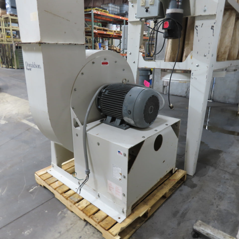 Donaldson Torit 460 IRWDSD 25HP Baghouse Dust Collector W/ Auto Shaker 230/460V