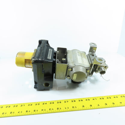 Swagelok AT Series Valve Actuator W/ 2200PSIG SS YQ7056001 Valve & Monitor