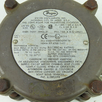 Dwyer 1950G-0-B-120 Differential Pressure Switch Explosion Proof 10A 240VAC