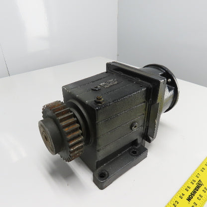 Lenze GST06-2N VBR 3E 12.571:1 Ratio Gear Reducer 111.4RPM