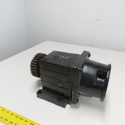 Lenze GST06-2N VBR 3E 12.571:1 Ratio Gear Reducer 111.4RPM