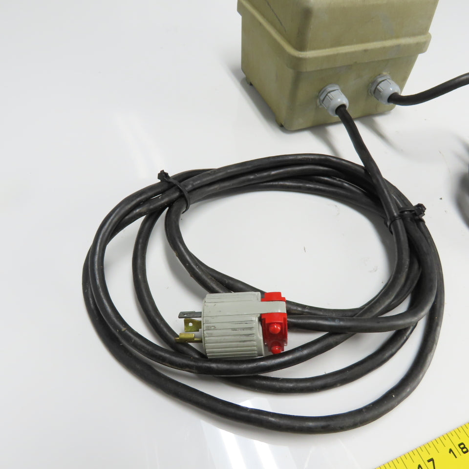 6.5"x 6.5"x 6.5" Enclosed 2 Switch Control Box W/ Cord