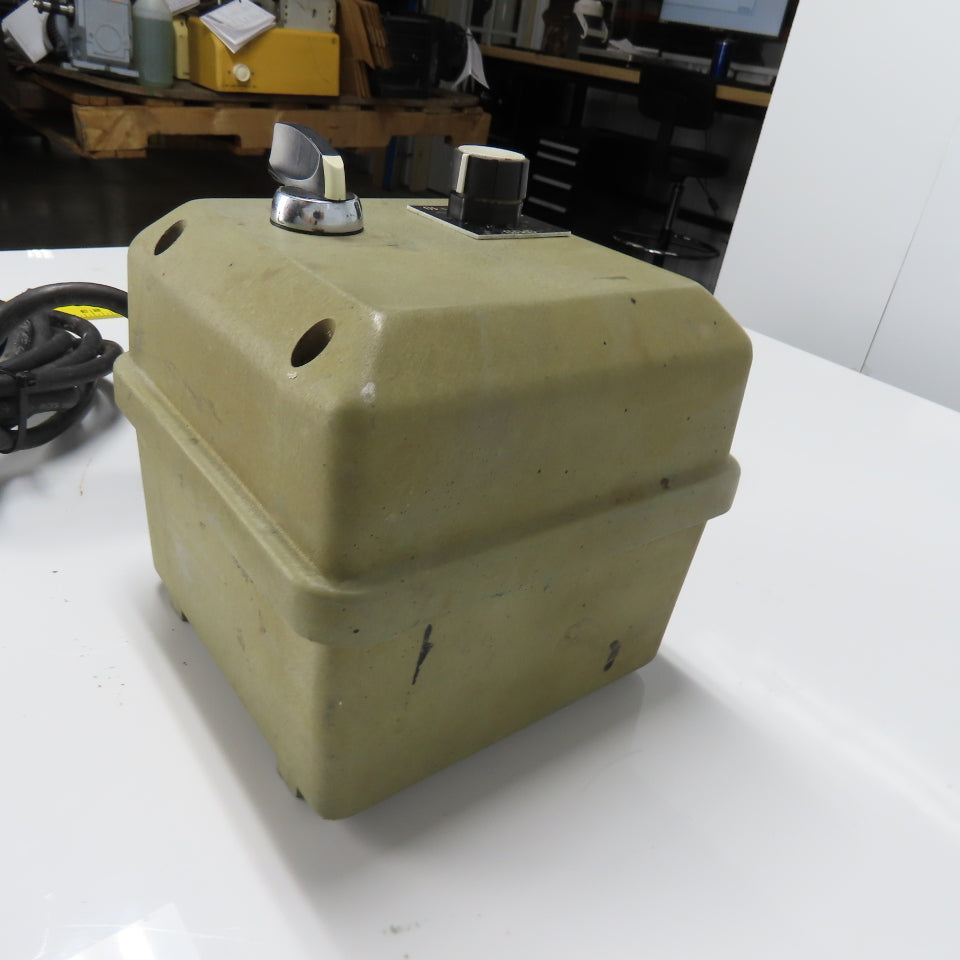 6.5"x 6.5"x 6.5" Enclosed 2 Switch Control Box W/ Cord