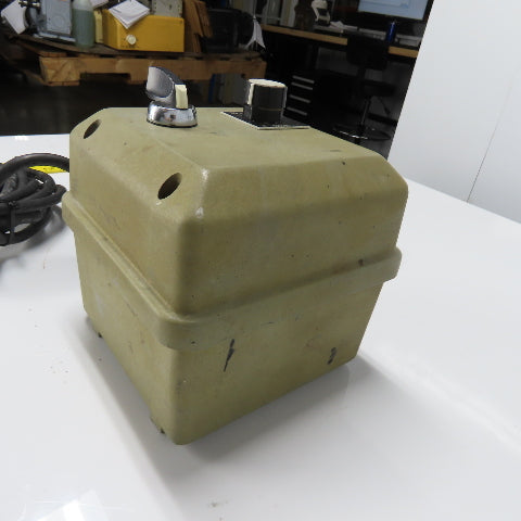 6.5"x 6.5"x 6.5" Enclosed 2 Switch Control Box W/ Cord