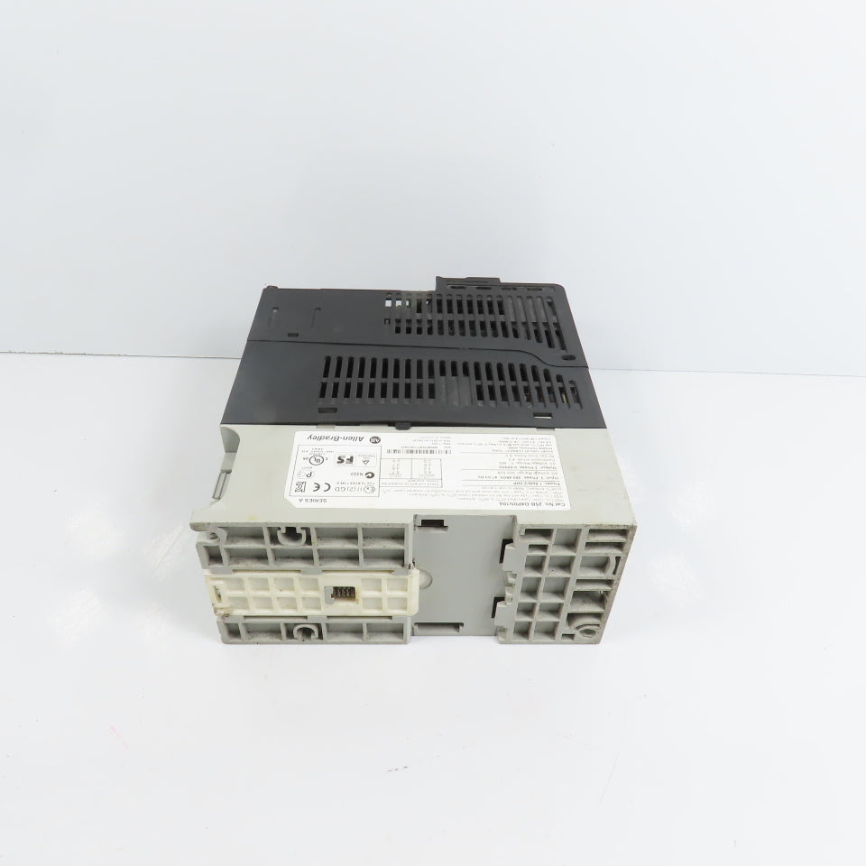 Allen Bradley 25B-D4P0N104 PowerFlex 1.5kW/2HP AC Drive 380-480V 3PH NO COVER