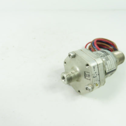 ITT 115P1S3447 Neo-Dyn Pressure Switch 250PSIG 5A 125/250VAC