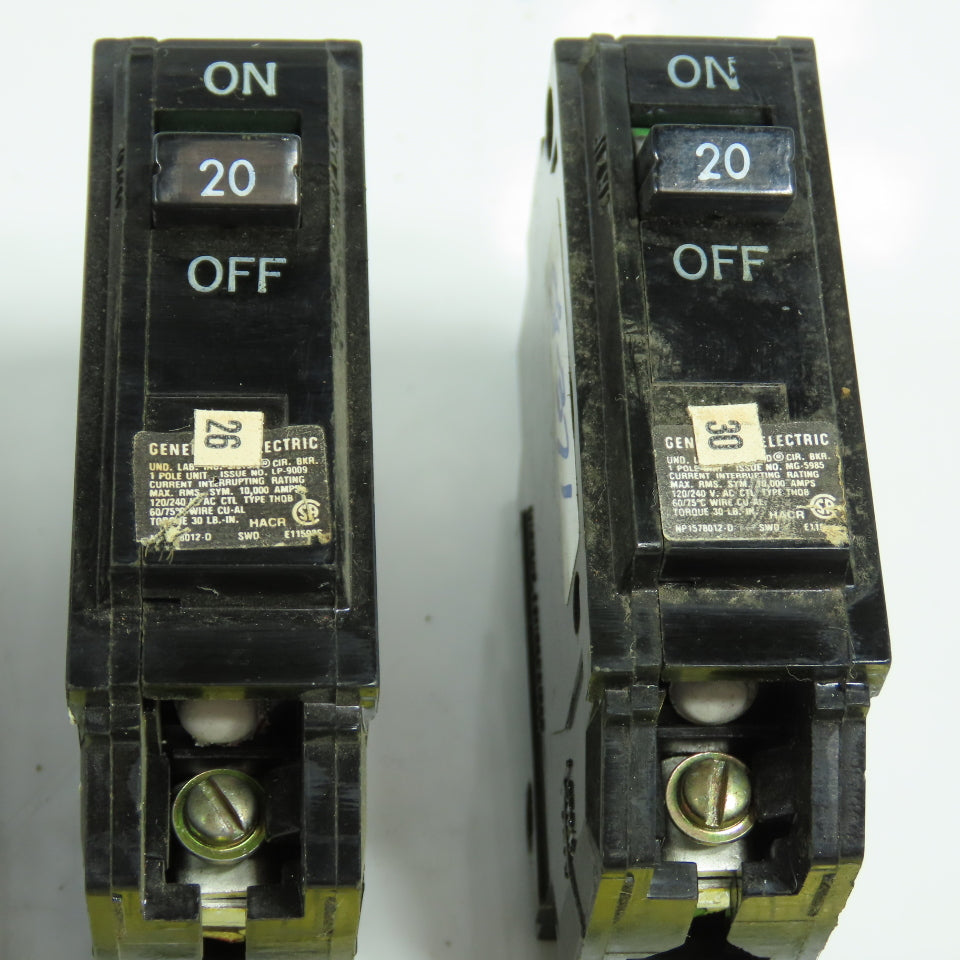 General Electric 20A Single Pole 120/240VAC Circuit Breaker Bolt-On Lot Of 10
