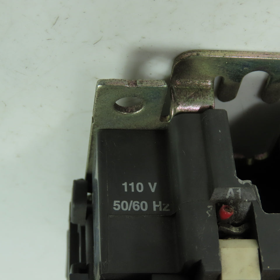 Schneider Electric LC1D80 600VAC Contactor 40Hp 3Ph 125A 110V Coil