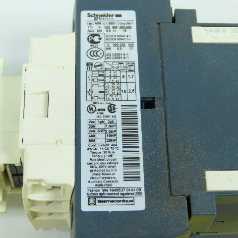 Telemecanique LC1D25-BD 20HP 600VAC IEC Contactor 24V DC Coil W/ LADN11 Aux