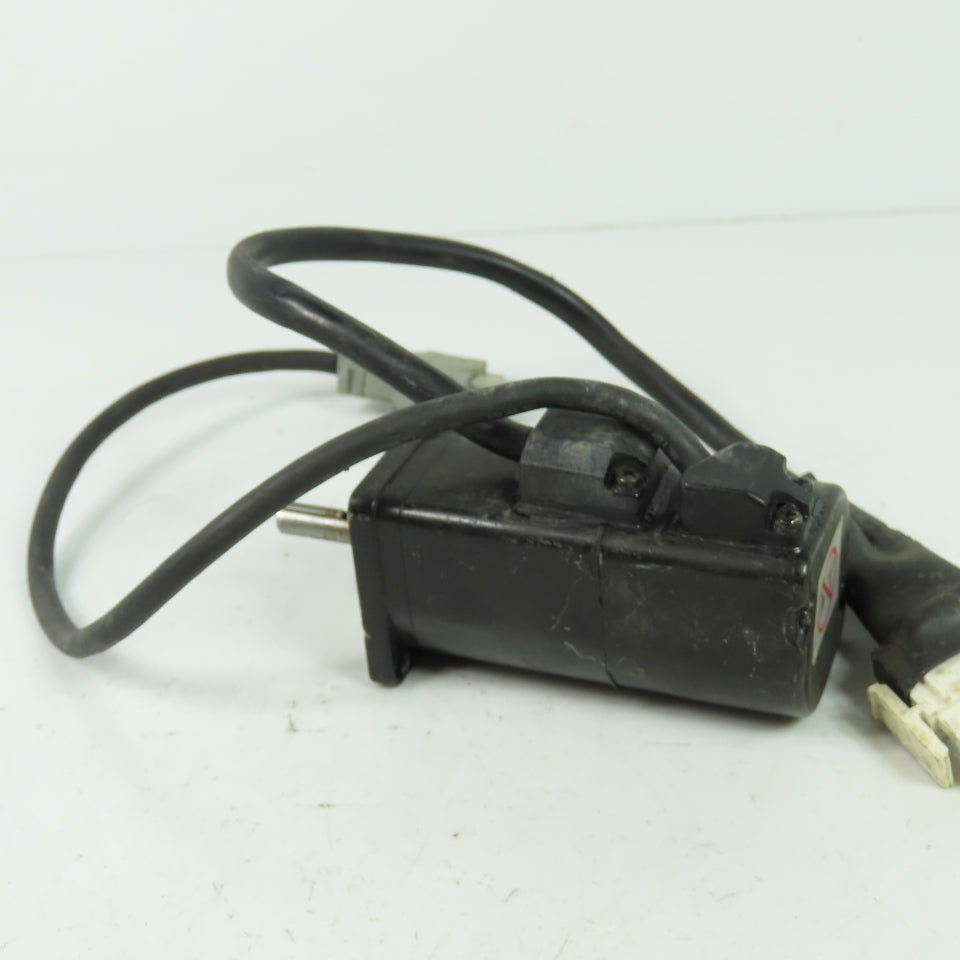 Yaskawa SGMAH-A5AAAYU41 0.159Nm Servo Motor 200V 0.6A 50W 3000RPM