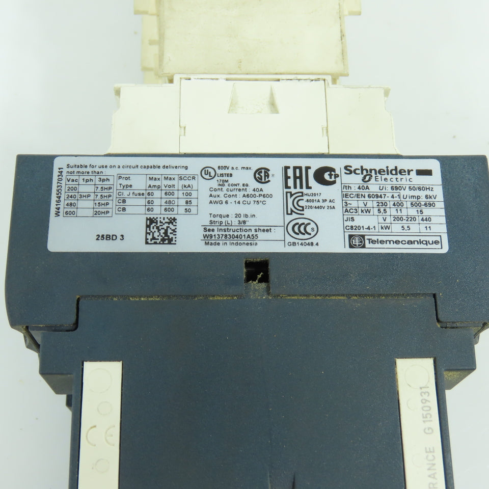 Telemecanique LC1-D25-BD 20HP 40A 600VAC IEC Contactor 24V DC Coil W/LADR2 Relay