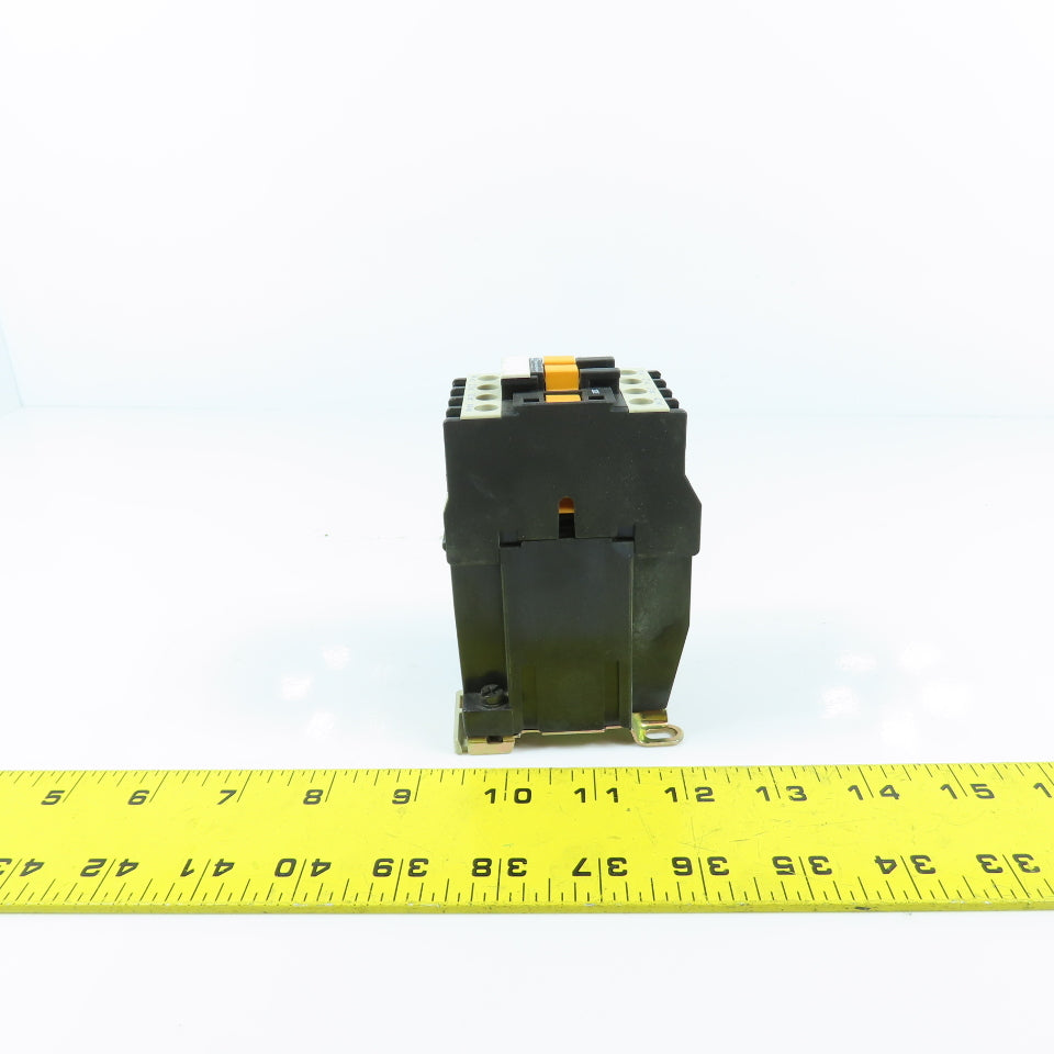 Telemecanique CA3-DN22 10A 600VAC IEC Contactor 24VDC Coil