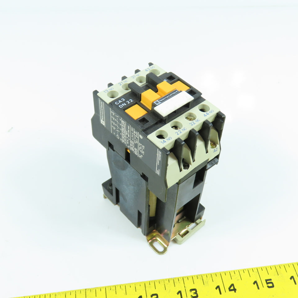 Telemecanique CA3-DN22 10A 600VAC IEC Contactor 24VDC Coil