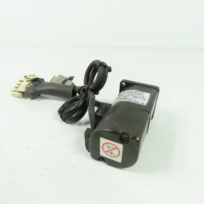 Yaskawa SGMAH-A5AAAYU41 0.159Nm Servo Motor 200V 0.6A 50W 3000RPM 6mm Shaft