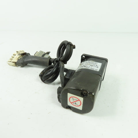 Yaskawa SGMAH-A5AAAYU41 0.159Nm Servo Motor 200V 0.6A 50W 3000RPM 6mm Shaft
