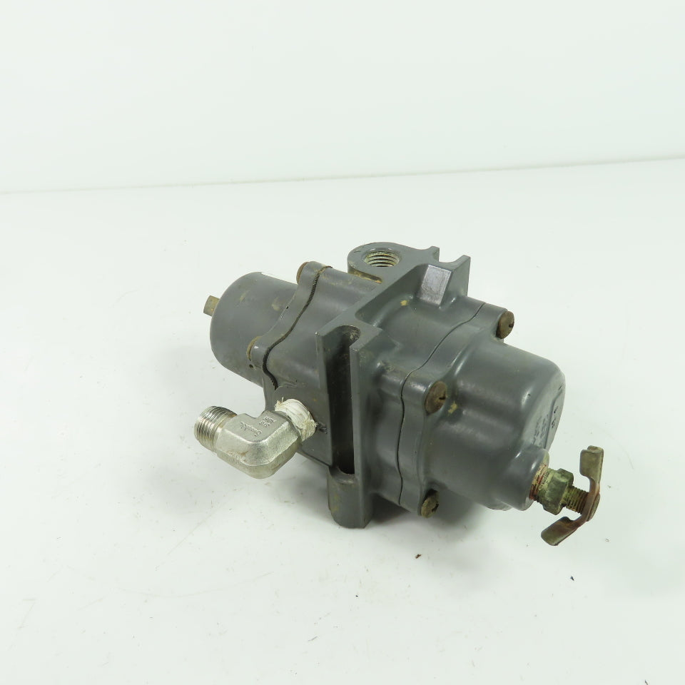 Fisher Controls 67CF-207/GF Pneumatic Pressure Regulator Max250PSI Range 0-60PSI