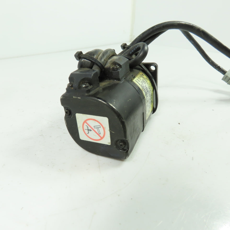 Yaskawa SGMAH-A5AAAYU41 0.159Nm Servo Motor 200V 0.6A 50W 3000RPM