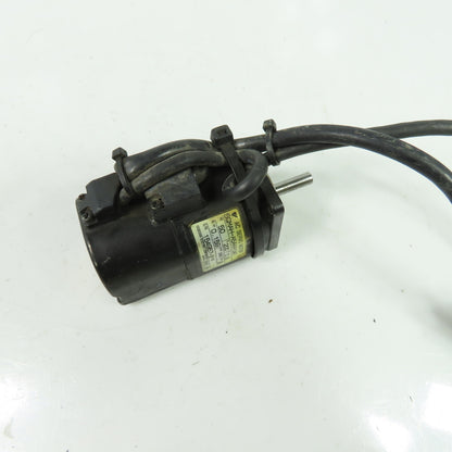 Yaskawa SGMAH-A5AAAYU41 0.159Nm Servo Motor 200V 0.6A 50W 3000RPM
