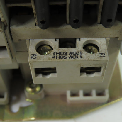 Allen Bradley 505-TOD-A1C 3Ph Reversing Motor Starter 600VAC 120V Coil