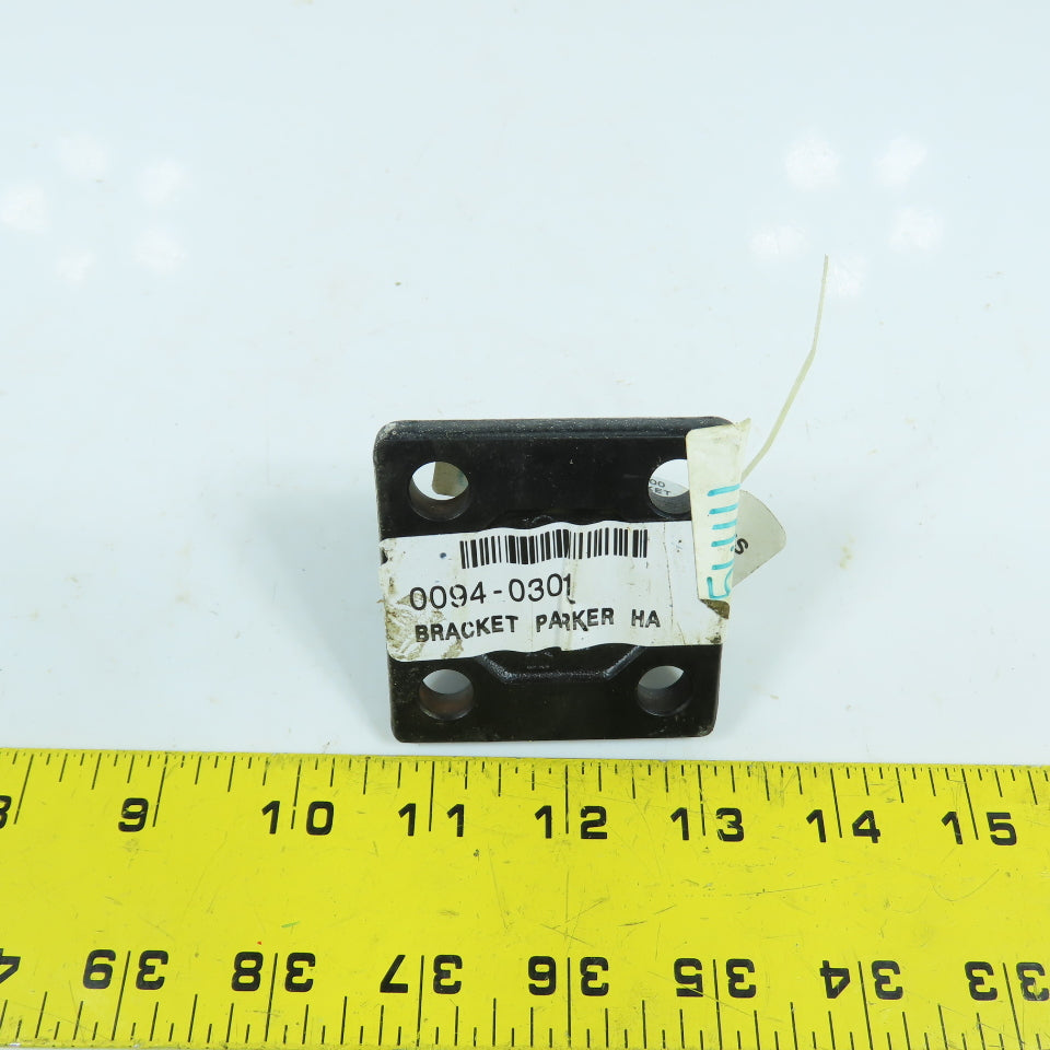 Parker 0691950000 0.500" Eye ID Clevis Pivot Bracket 2-1/2" x 2-1/2" Base