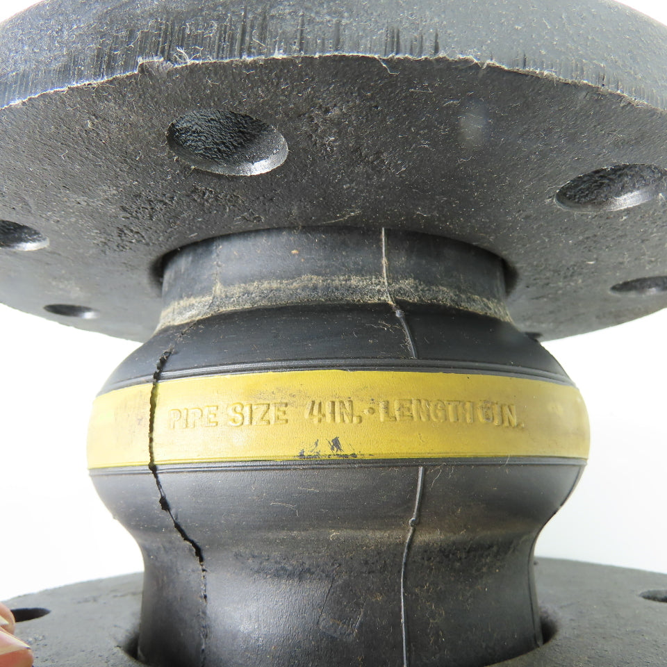 Garlock C-27011 8-Bolt Flange Garflex Connector NO. 5 Pipe Size 4" Length 6"