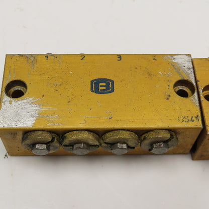 US 3V US 4V 3 & 4 Way Lubrication Metering Manifold Lot Of 2