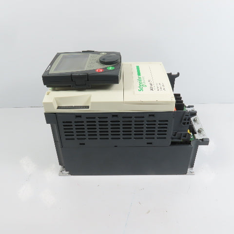 Schneider ATV71HU22N4 Altivar 71 3HP Variable Speed Drive 380-480V W/ VW3A1101