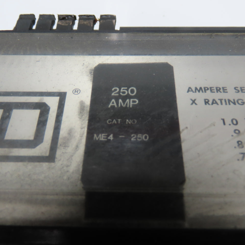 Squae D ME4-250 3-Pole 250 Amp Rating Circuit Breaker