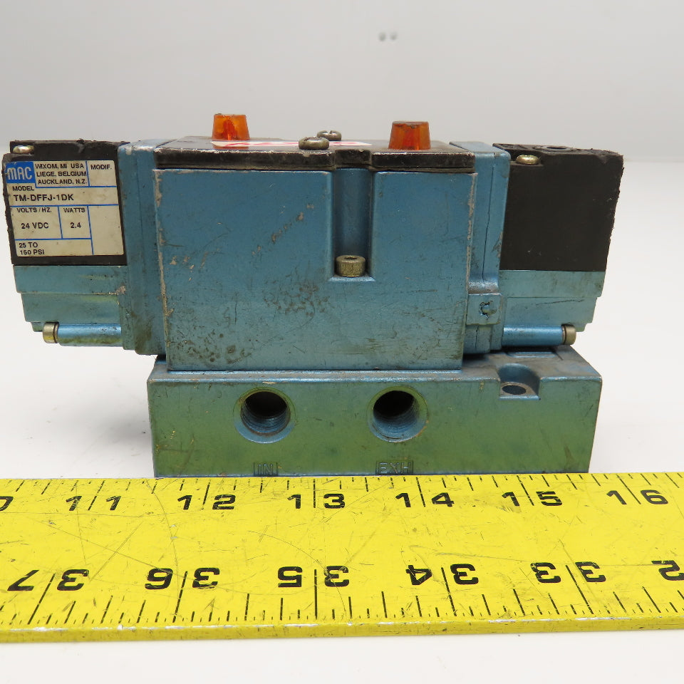 MAC 82A-EC-BAA-TM-DFFP-1DK 4/3 Position Pneumatic Valve Closed Center 24VDC Coil