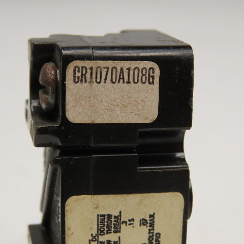 General Electric CR1070A108G 600V 7.5 Push Button Switch