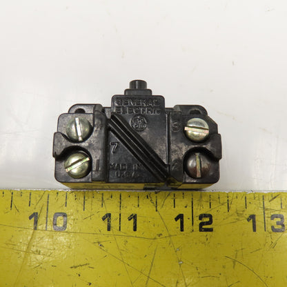 General Electric CR1070A108G 600V 7.5 Push Button Switch