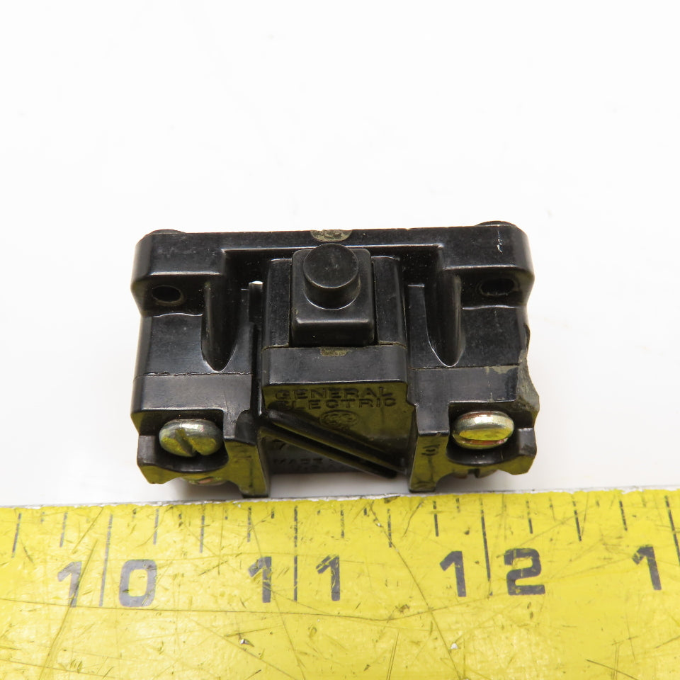 General Electric CR1070A108G 600V 7.5 Push Button Switch