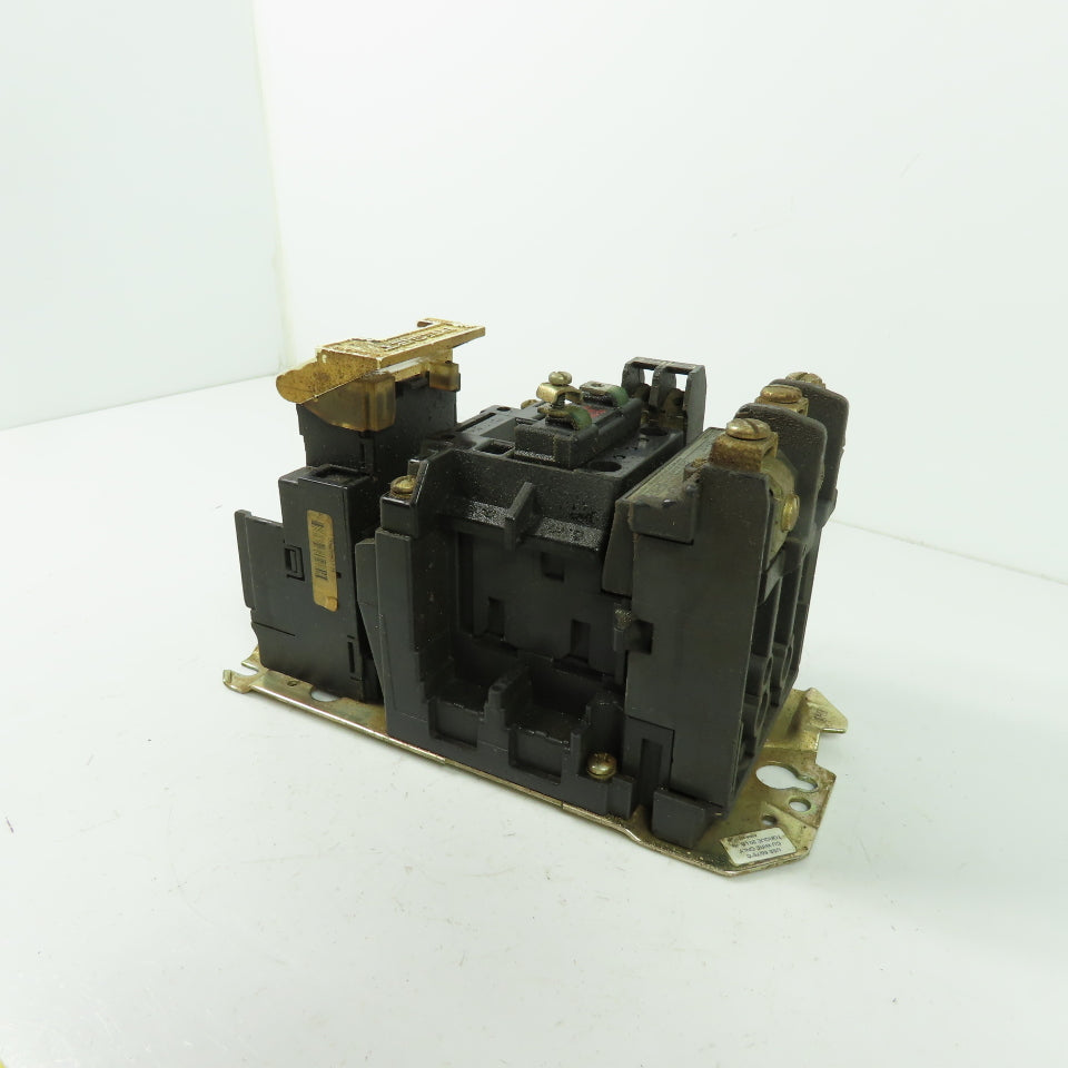 Allen Bradley 509-AOD-A1F Nema Size 0 Motor Starter 5HP 120V Coil W/592-A1FA