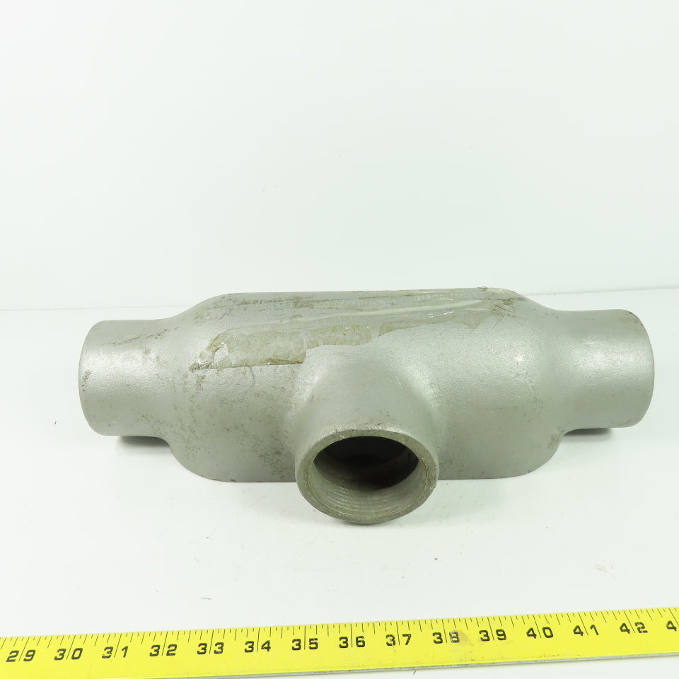 Crouse Hinds 2-1/2" Condulet T Conduit Body
