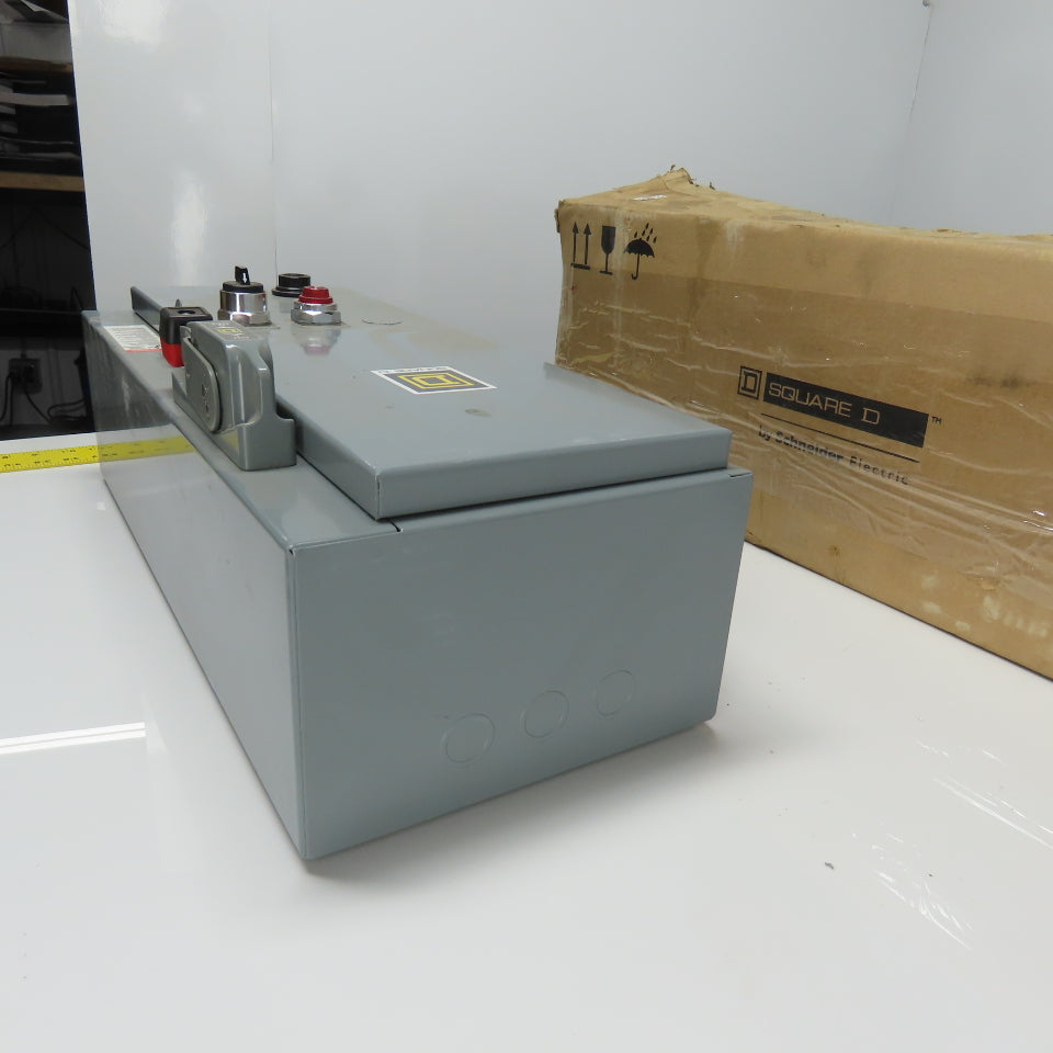 Square D 8538SBG13V81CFF4P51TX11 Size 0 Combination Motor Starter 30A Fusible