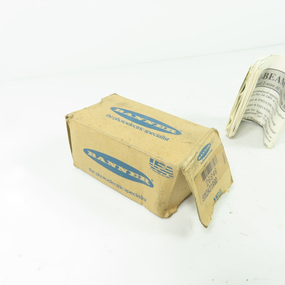 Banner SM2A31RQD Mini-Beam Photoelectric Sensor 300mA 3-Pin