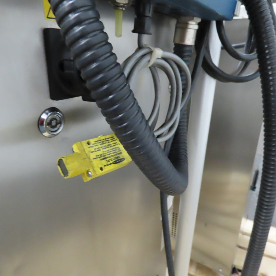 GSI Lumonics Xymark Laser Marking Coding System & Fume Collector 115V 60Hz 1Ph