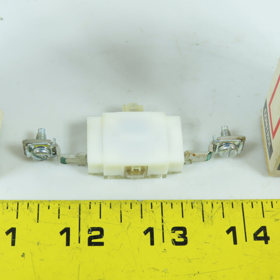 Cutler Hammer D26MPR Type M Rear Pole Relay N.O. Lot Of 2 NEW