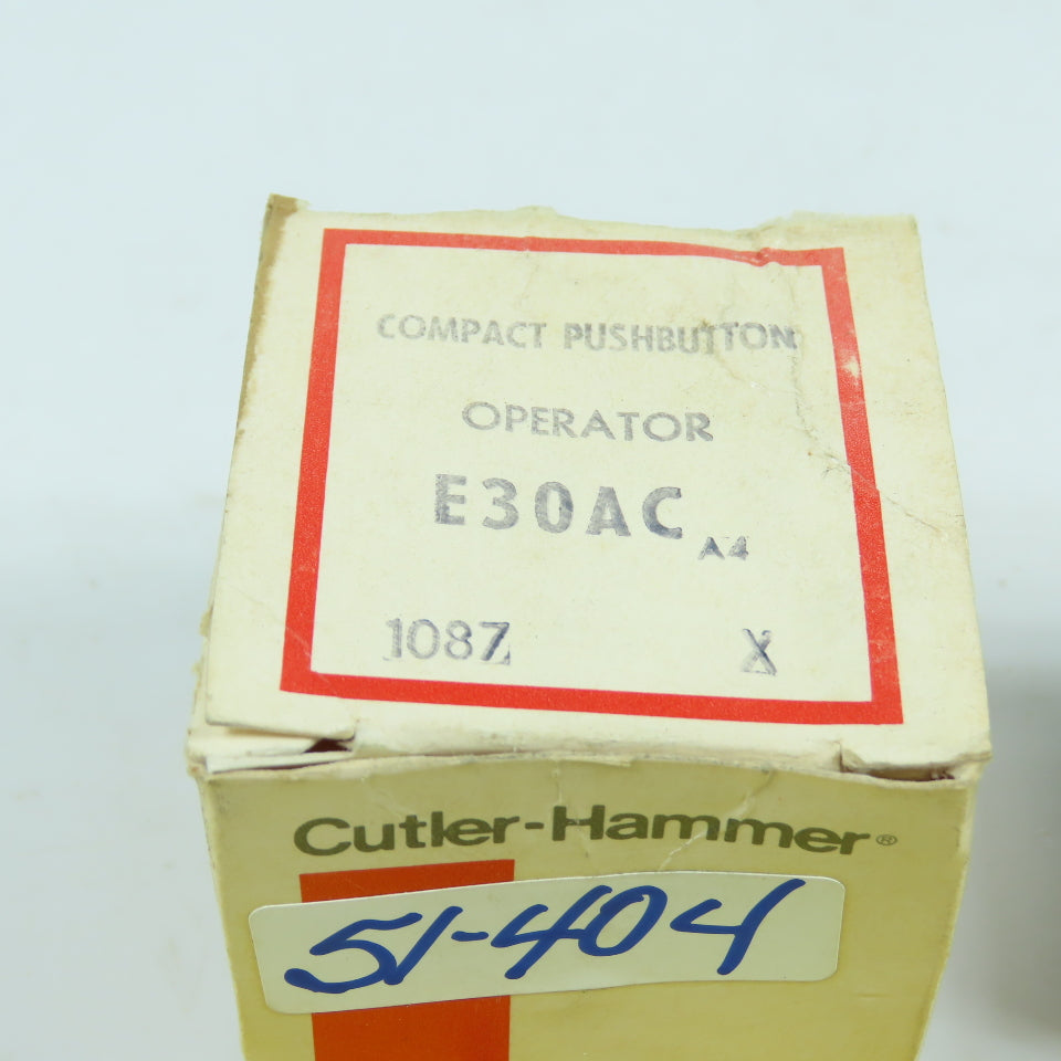 Cutler Hammer E30AC 1087 Compact Momentary Contact Pushbutton Operator NEW